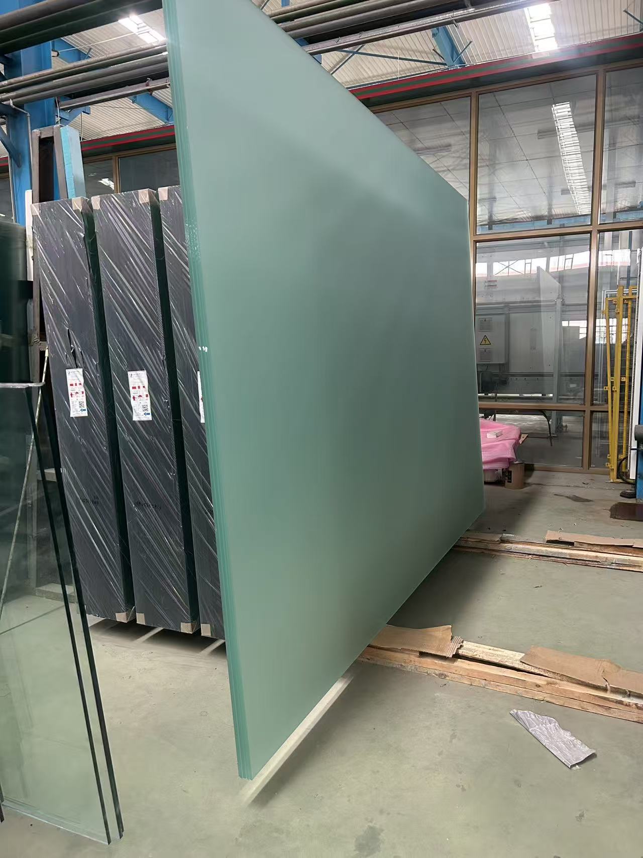 清远市夹胶玻璃建筑幕墙玻璃生产基地 - 方案